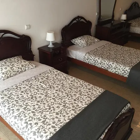 Pensionat Granada Holidays São Martinho do Porto