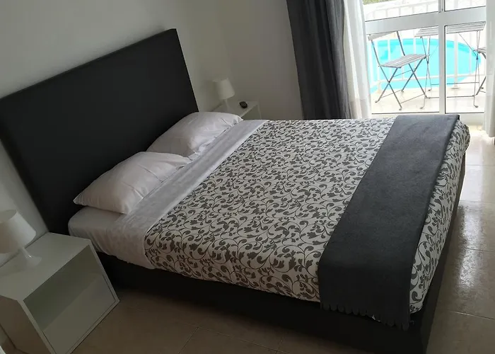 Granada Holidays 圣马蒂纽·杜·波特