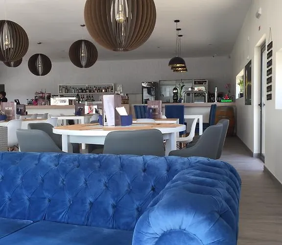 招待所 Granada Holidays *